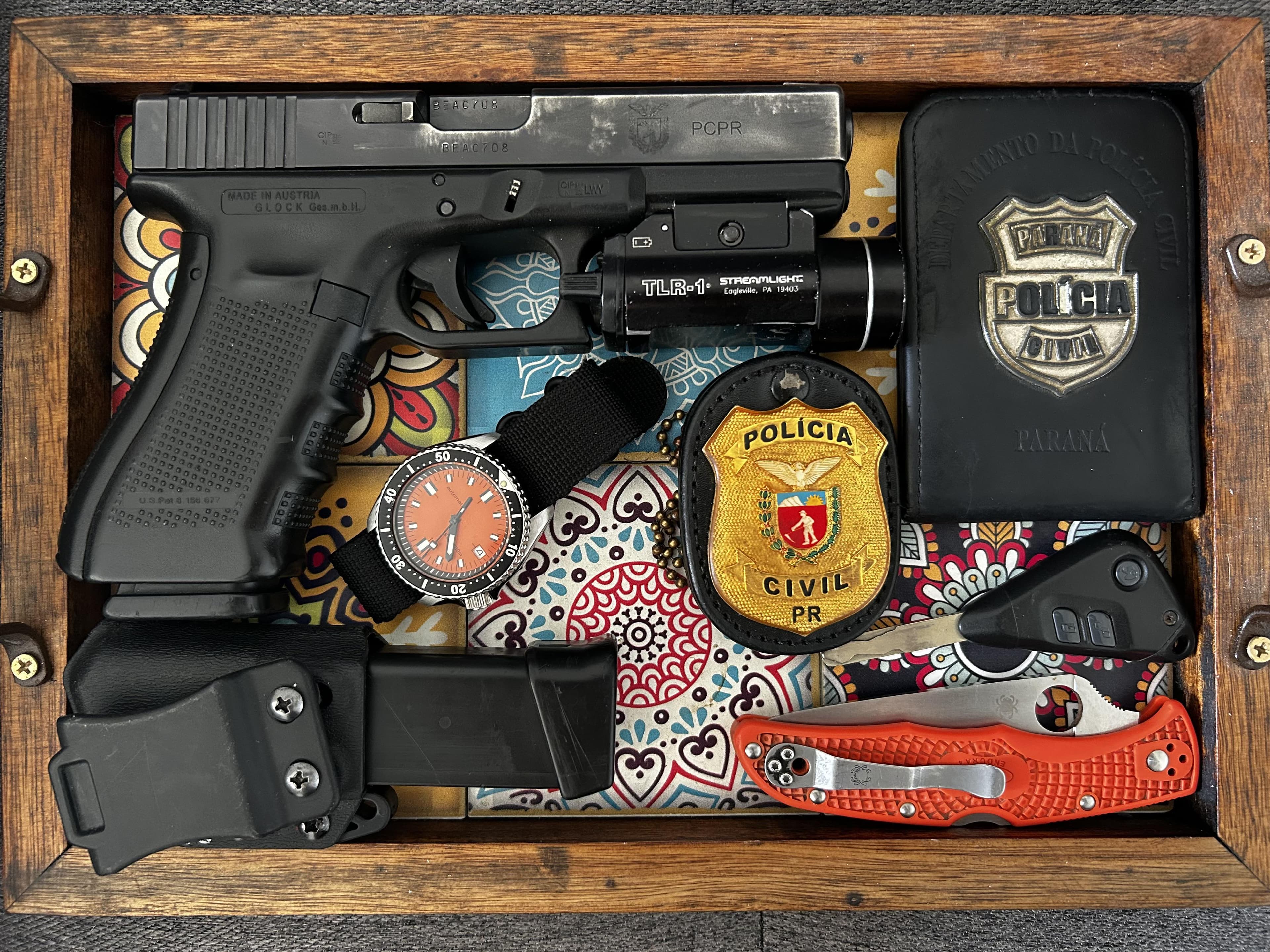 Brazilian police officer EDC